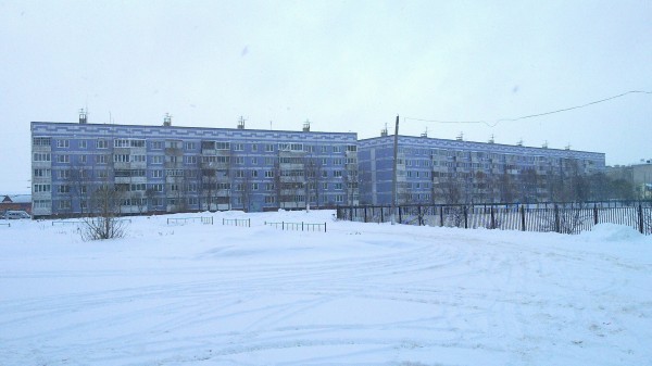 Vorm Supermarkt in Kasimov