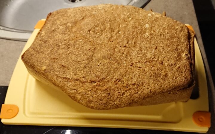 Brot frisch aus dem Ofen geholt