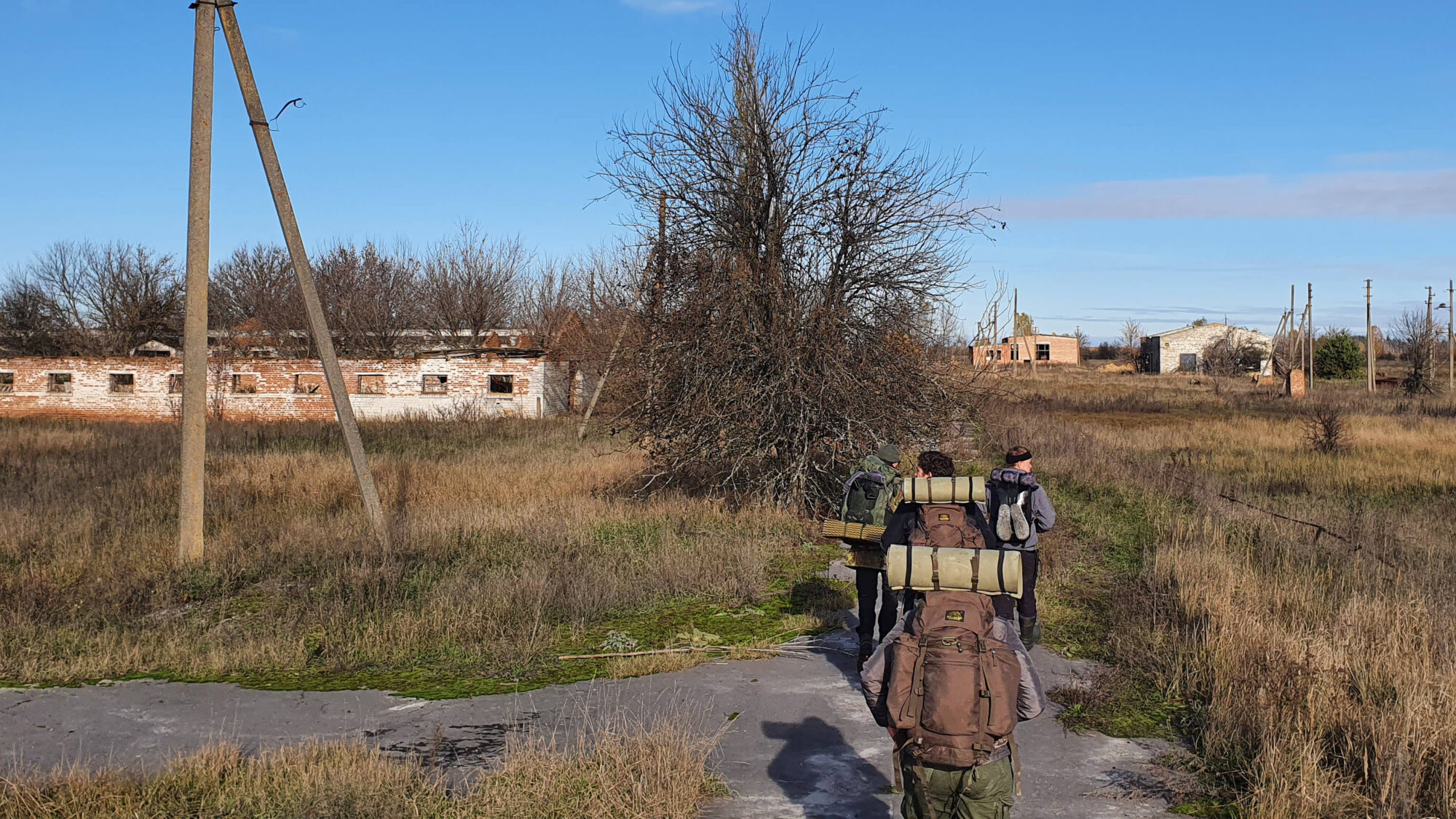 Reaching an abandonded village