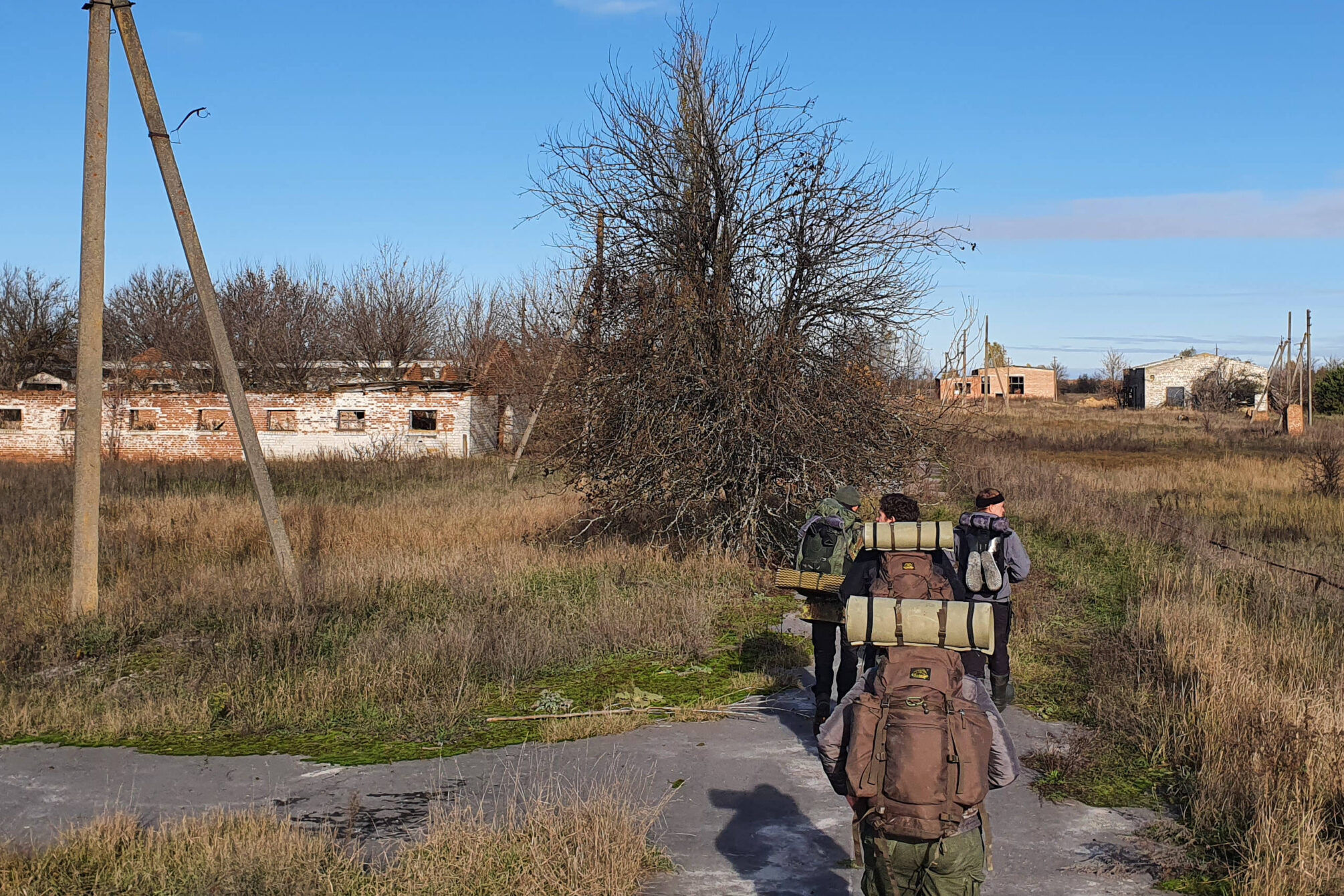 Reaching an abandonded village