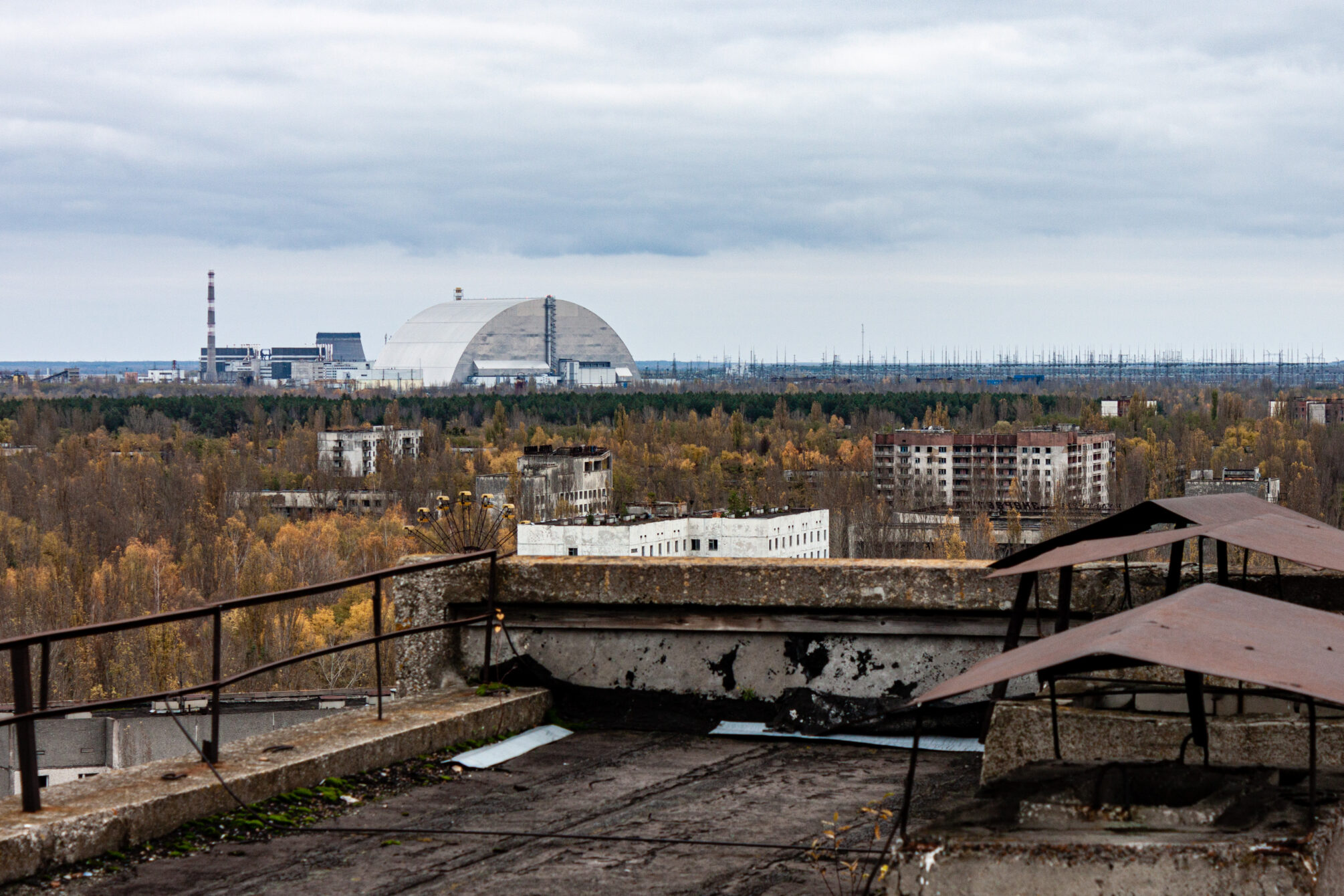 New Safe Confinment viewed from a Pripyat rooftop