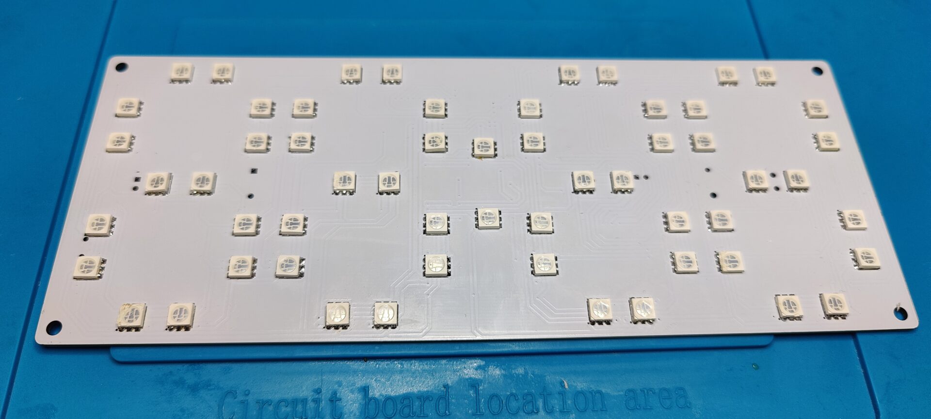 PCB LEDs gereinigt