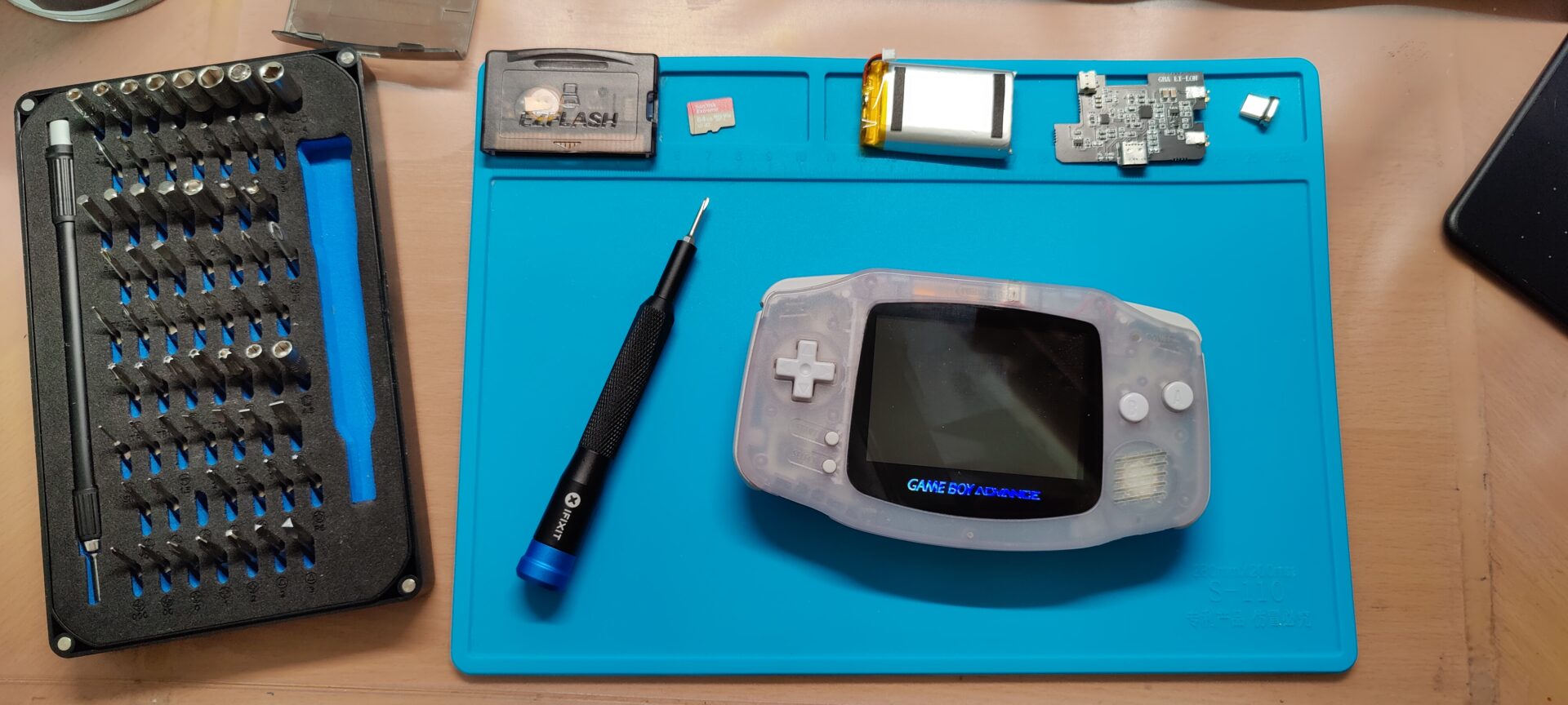 GBA wieder zusammen gebaut