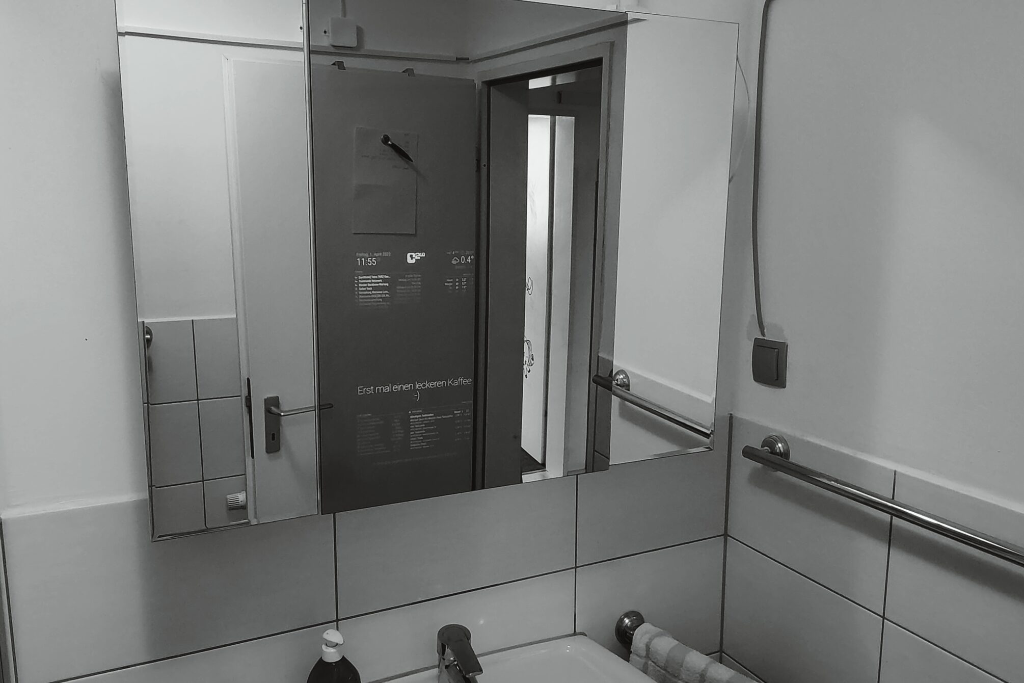 MagicMirror² im Badezimmer